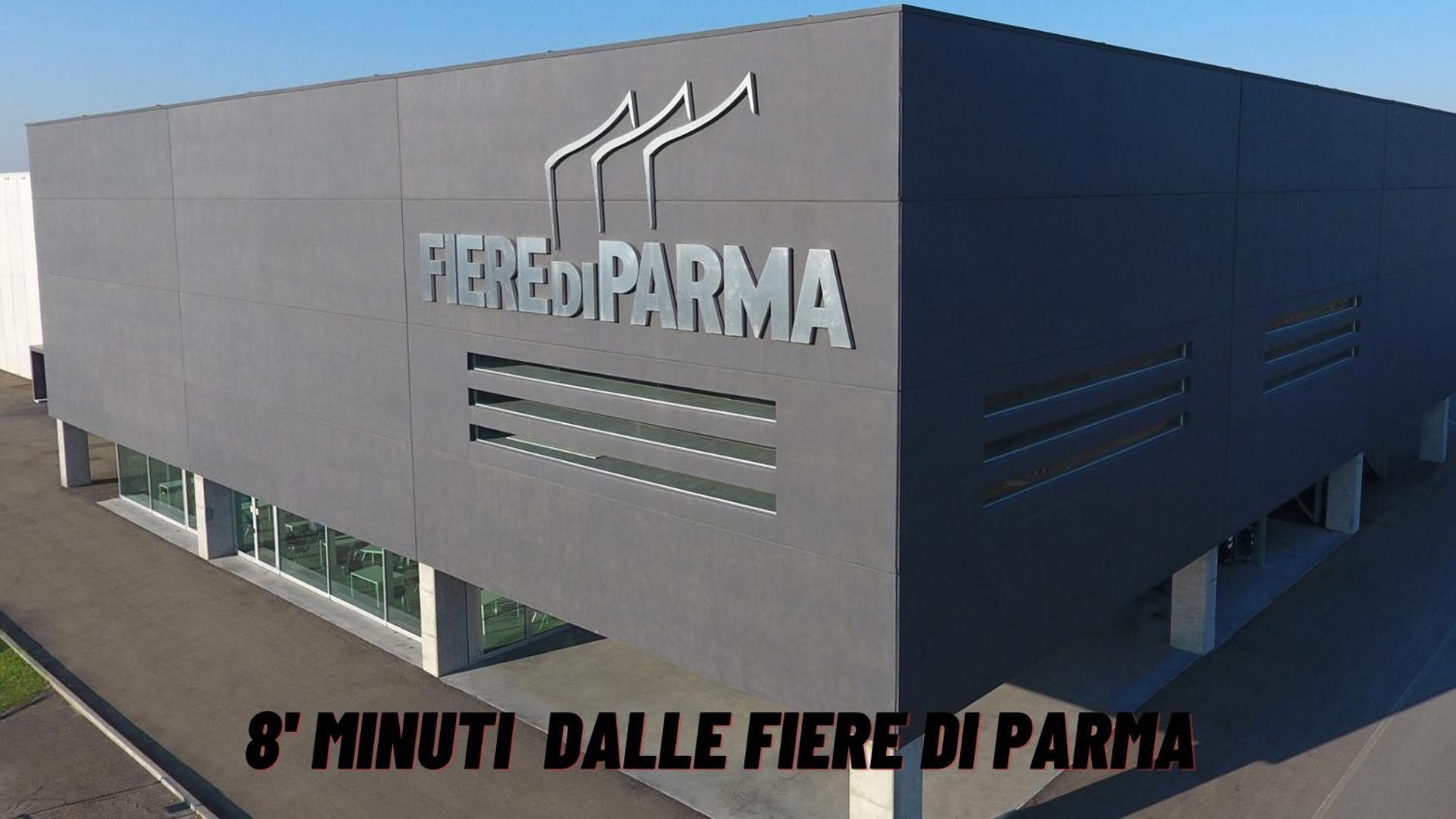 350 M Da Ospedale Maggiore L Parcheggio Prive L Rooms Parma Dış mekan fotoğraf