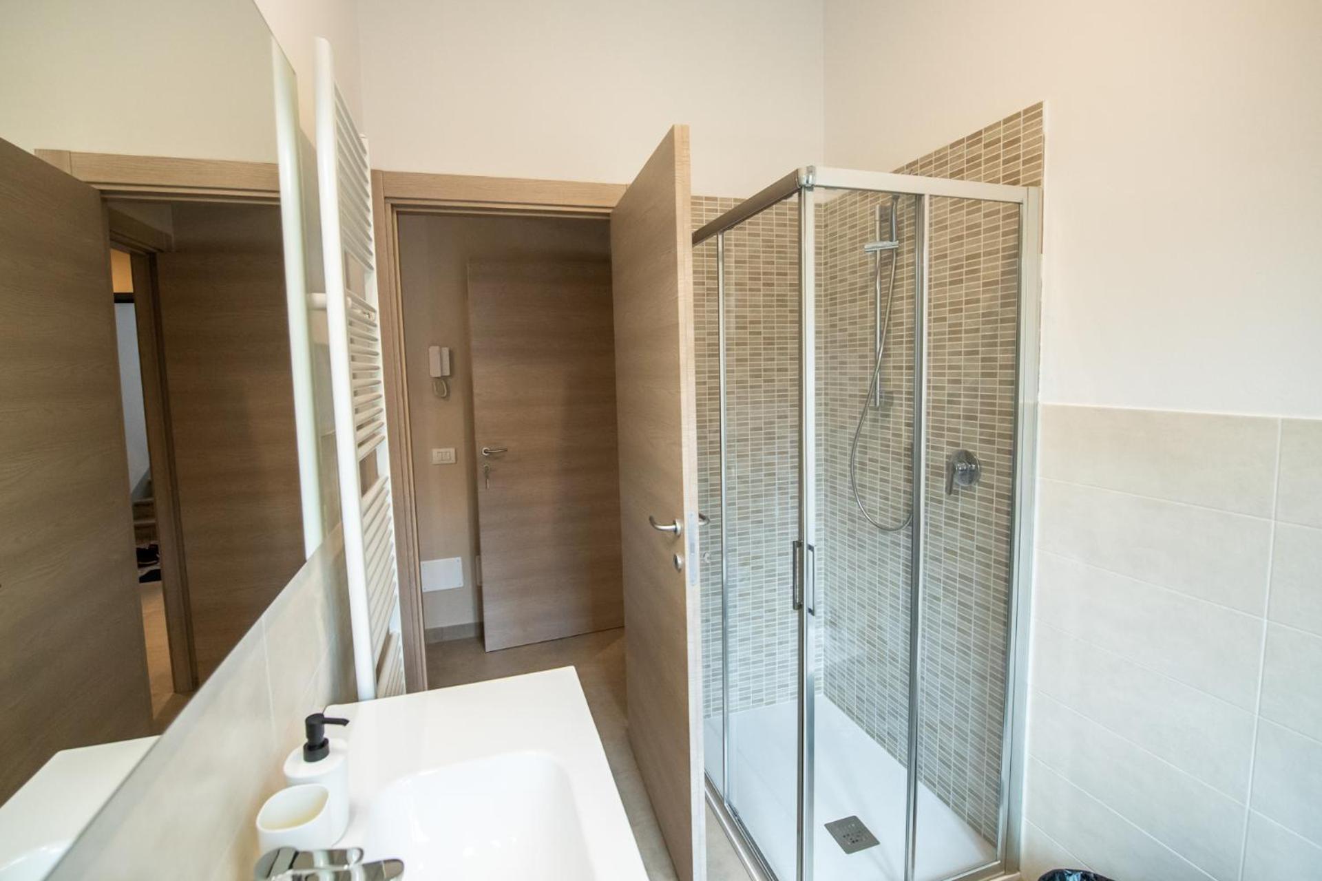 350 M Da Ospedale Maggiore L Parcheggio Prive L Rooms Parma Dış mekan fotoğraf