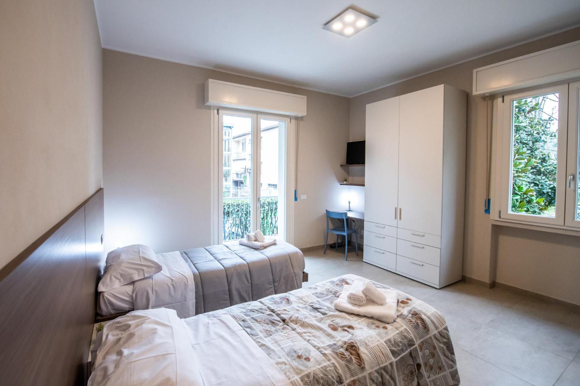 350 M Da Ospedale Maggiore L Parcheggio Prive L Rooms Parma Dış mekan fotoğraf